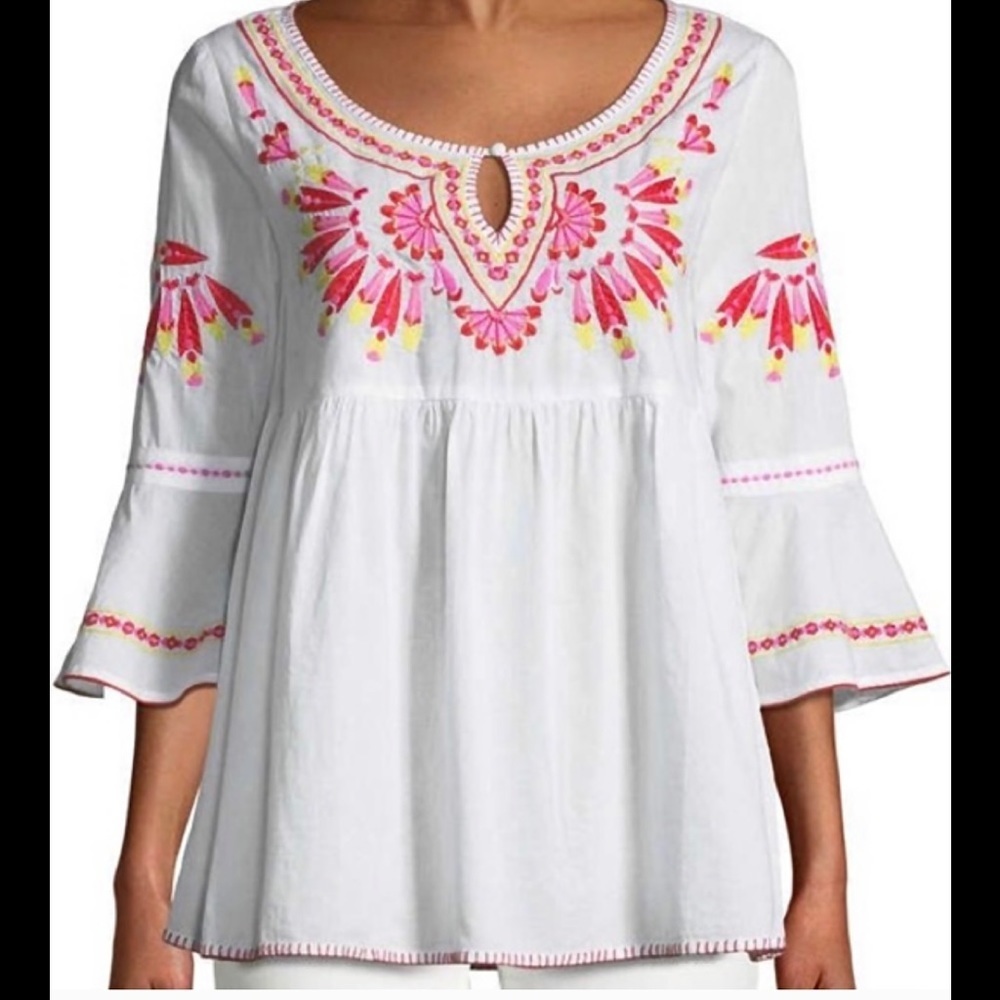Lightweight Cotton Floral Embroidered Romeo & Juliet Couture Peasant Top.